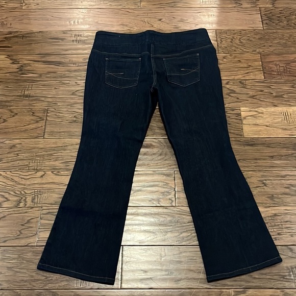 Level Eight Pull On Trouser High Rise Size 14P - Picture 2 of 16